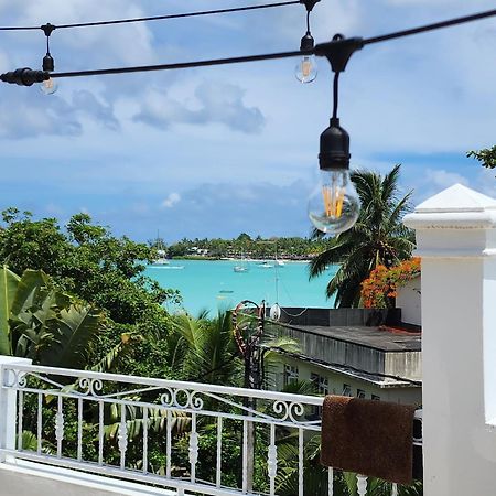 Lovely Studio Apartment With Views Of The Lagoon. Grand-Baie Kültér fotó