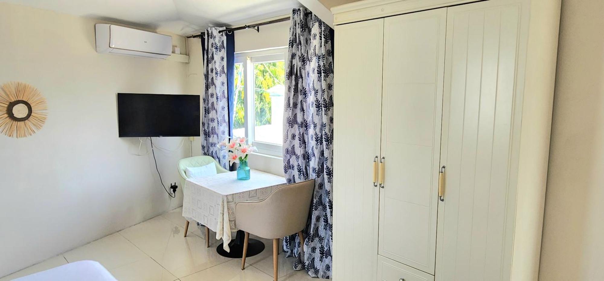 Lovely Studio Apartment With Views Of The Lagoon. Grand-Baie Kültér fotó